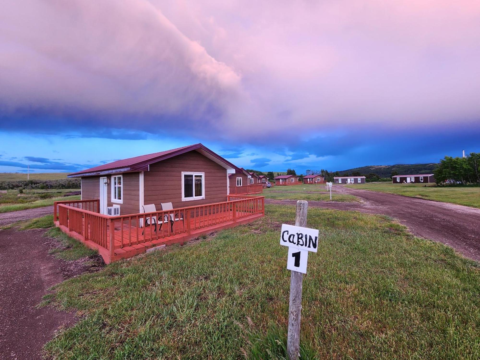 Circle R Motel East Glacier Park Village Exterior foto